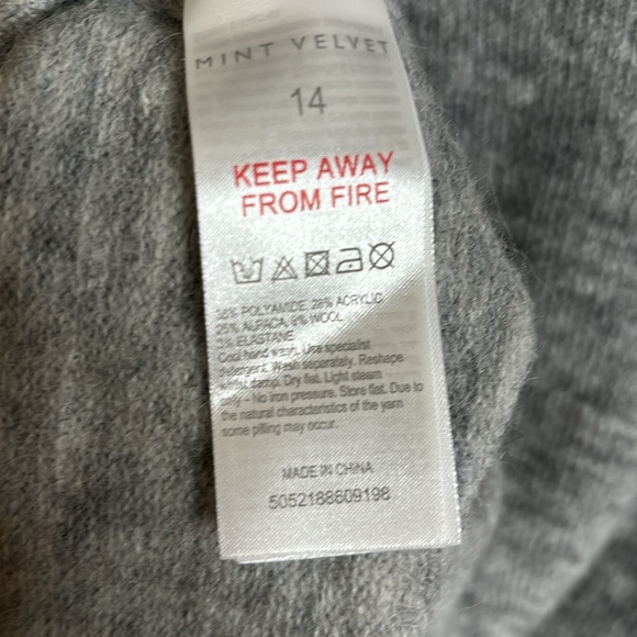Mint Velvet Angora blend sweater size 14 - Picture 7 of 7